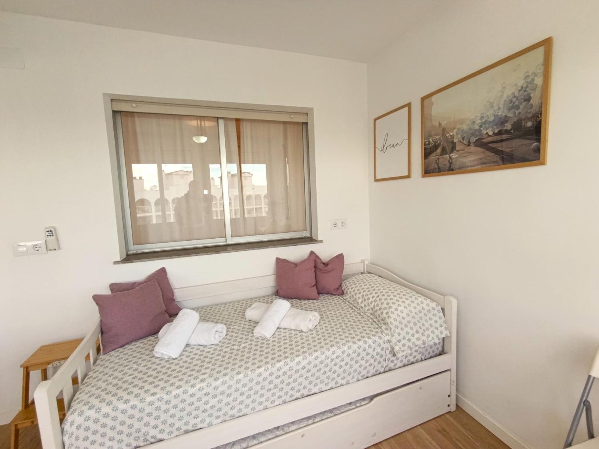 Play-puig Flat Apartment