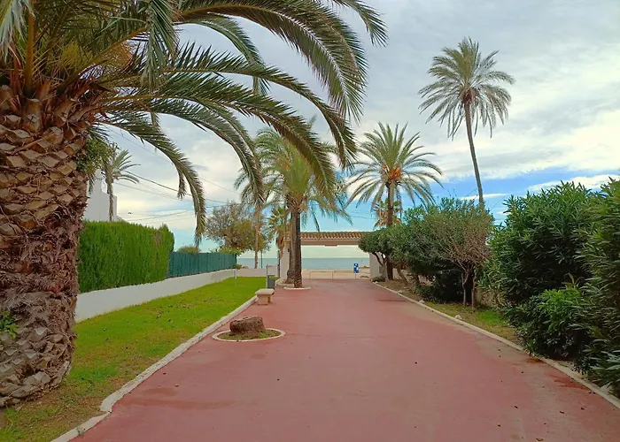 Play-Puig Beach Flat